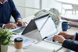 Distance learning management systems and business